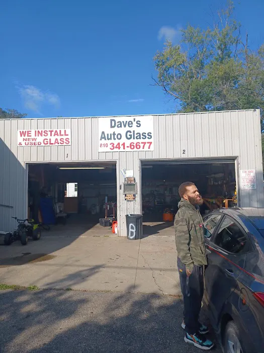 Dave's Auto Glass 3