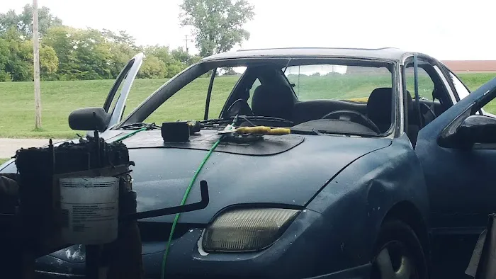 Dave's Auto Glass 7