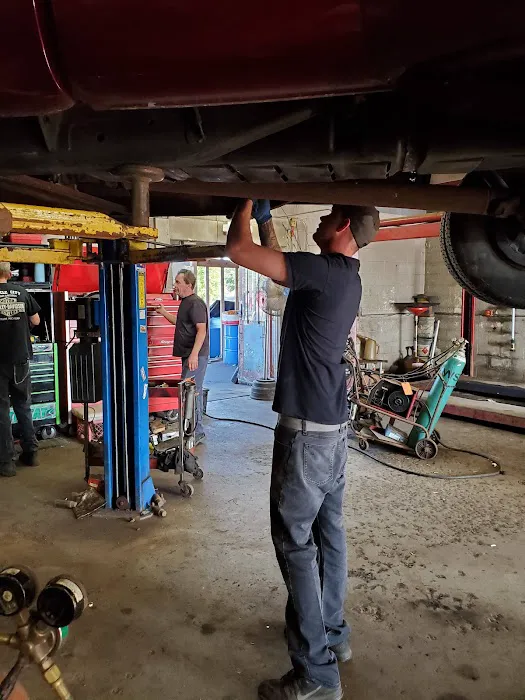 American Muffler Shop 3