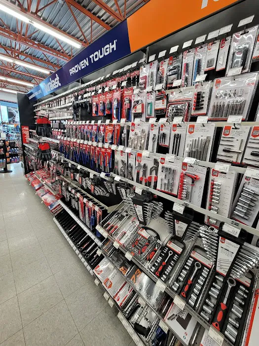 AutoZone Auto Parts 2