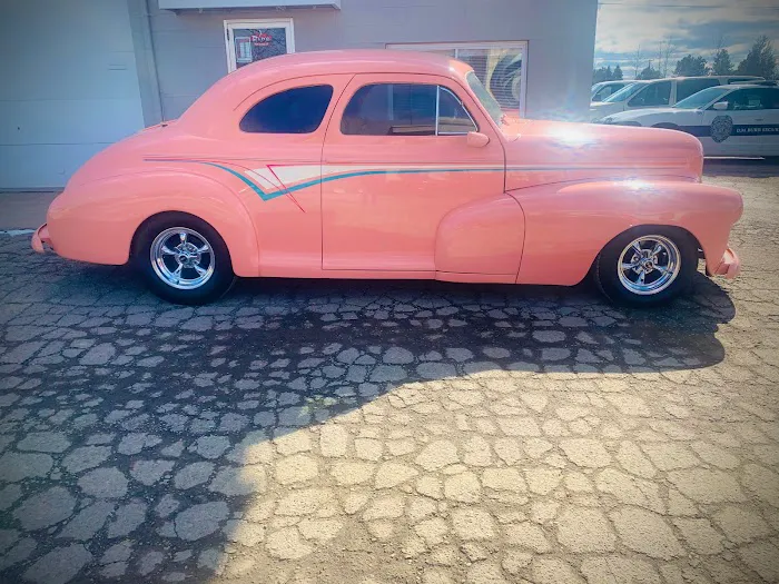 Red's Body Works 0