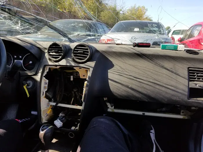 Breakers Truck & Auto Parts 5