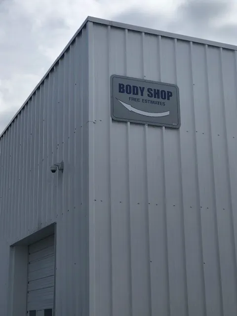 Serra Saginaw Collision Center 5