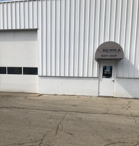 Serra Saginaw Collision Center 0
