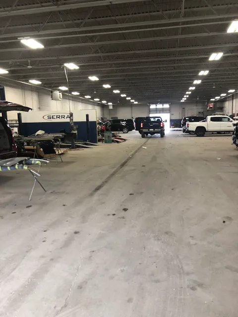 Serra Saginaw Collision Center 2