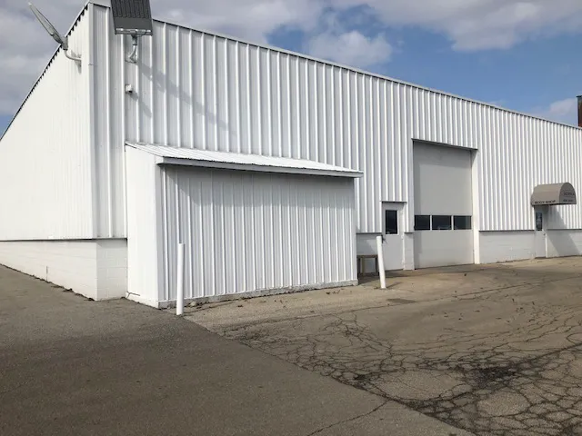 Serra Saginaw Collision Center 3