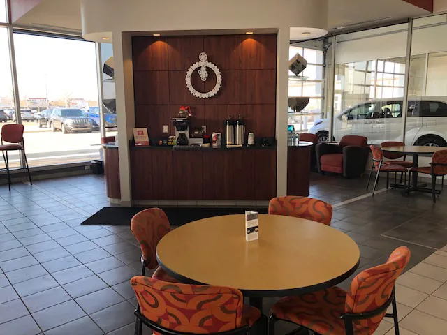 Serra Toyota Saginaw - Service 6