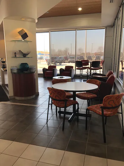 Serra Toyota Saginaw - Service 3