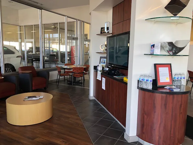 Serra Toyota Saginaw - Service 8