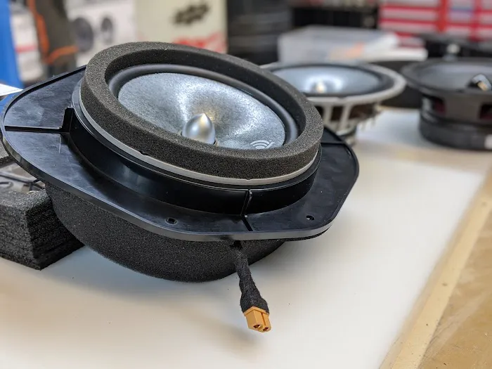 Sound Off Customs 9