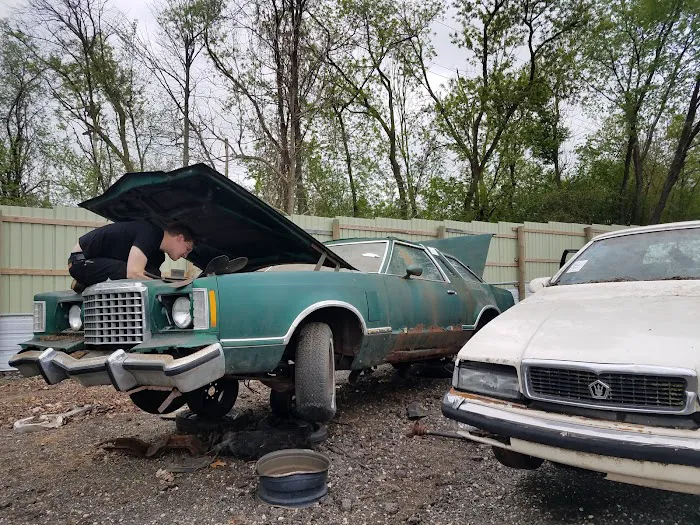 Lucky’s Self Serve Auto Parts 6