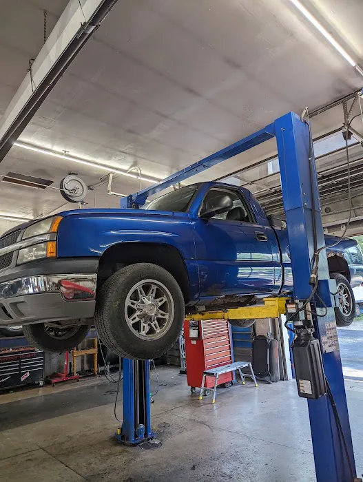 Dane's Automotive Repair Garage 9