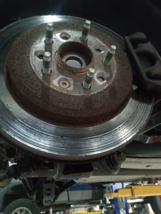 Total Auto Repair 6