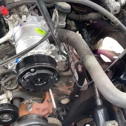 Nicks Garage (Brakes & Suspension) ico