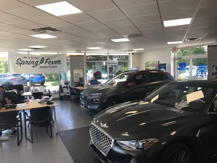 LaFontaine Hyundai Dearborn Parts Center 9