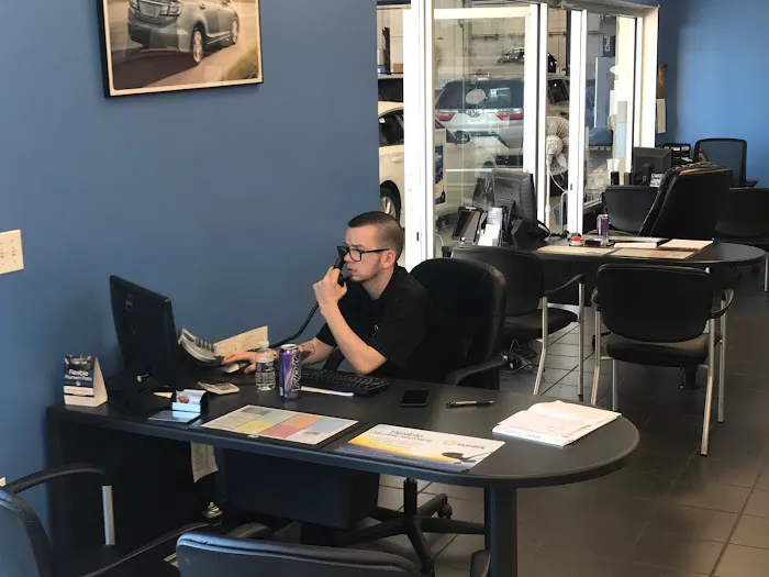 LaFontaine Genesis Dearborn Service Center 6