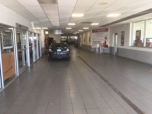 LaFontaine Genesis Dearborn Service Center 5