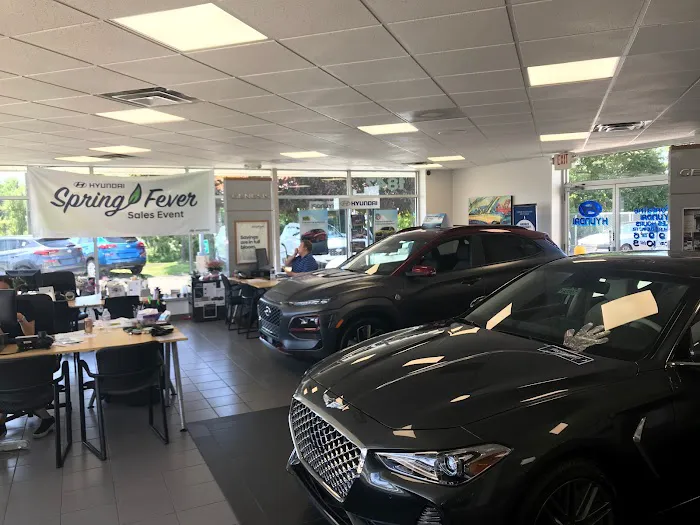 LaFontaine Hyundai Dearborn Service Center 7