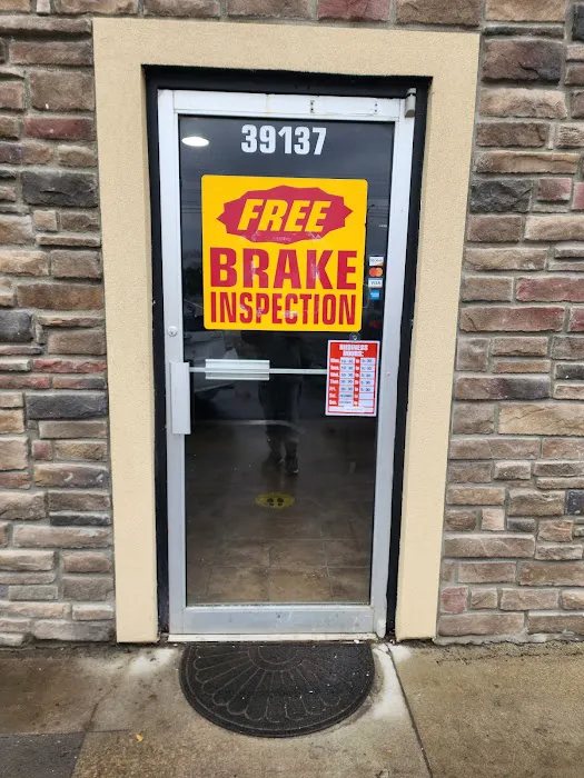 LALA'S AUTO REPAIR 0