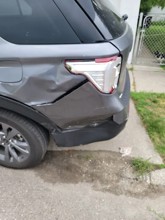 Jack Demmer Ford Body Shop 7
