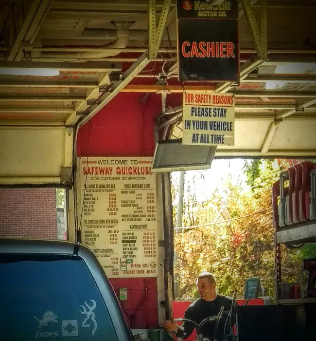 Safeway Quick Lube 7