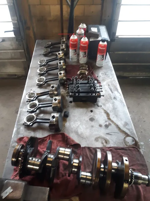 Perry Street Auto Service LLC 5
