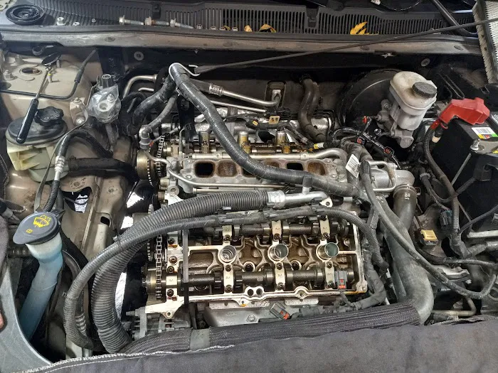 Perry Street Auto Service LLC 8
