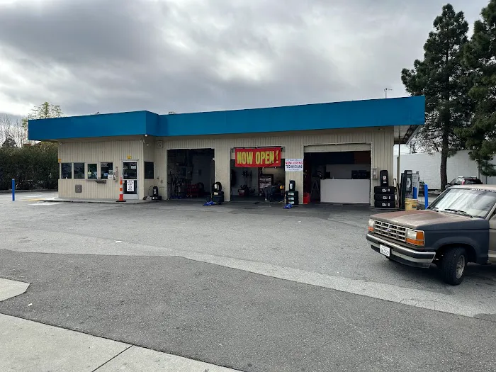 FAST TRACK TIRE & AUTO SERVICE 2