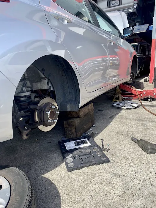 Reynoso Auto Repair 5