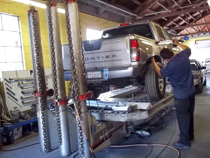 Quality Auto Body & Painting 3