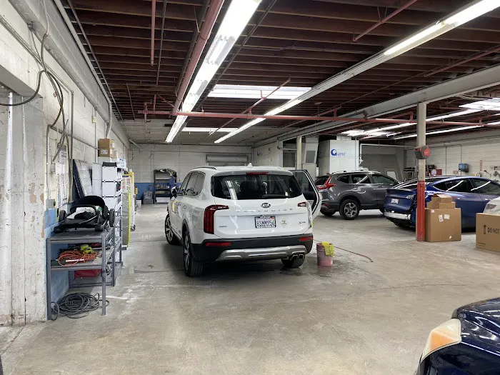 Benz Auto Body 6