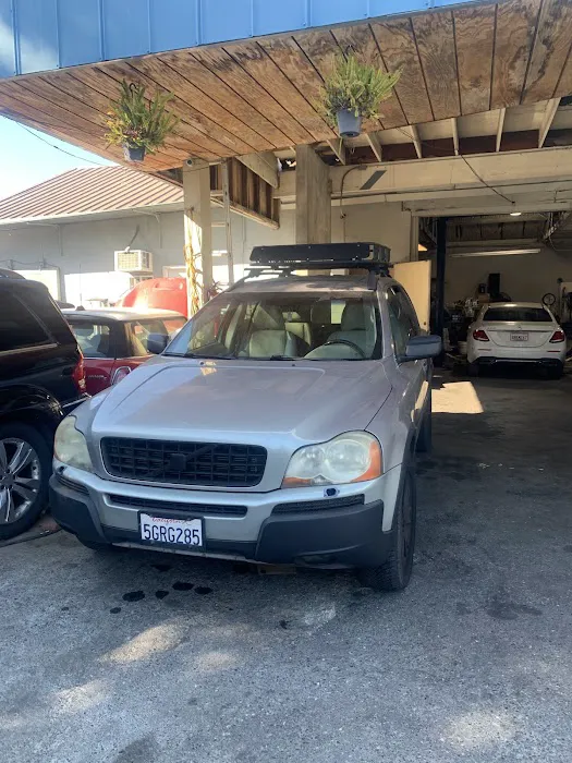Maple Auto Repair & Sales 0