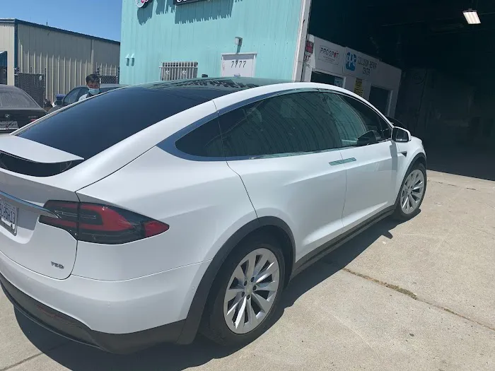 Zane Auto Collision 9