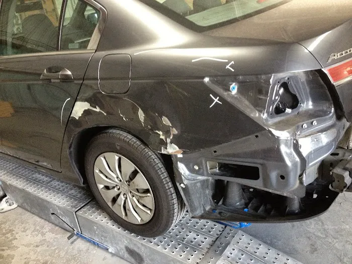 Newark United Auto Body Inc. 4