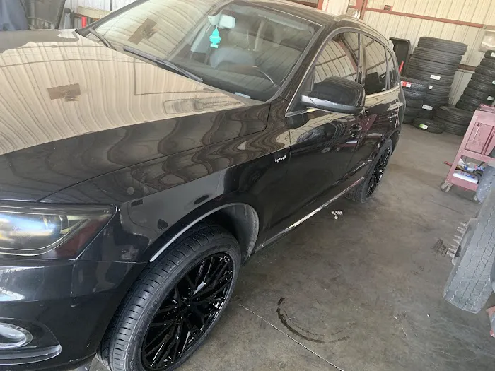 AM/PM Truck Tires Services 1