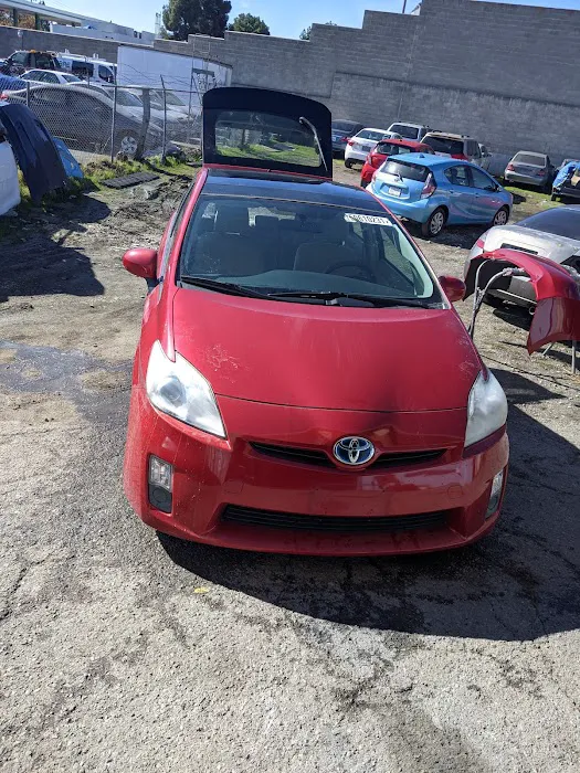 R F Auto Body 8