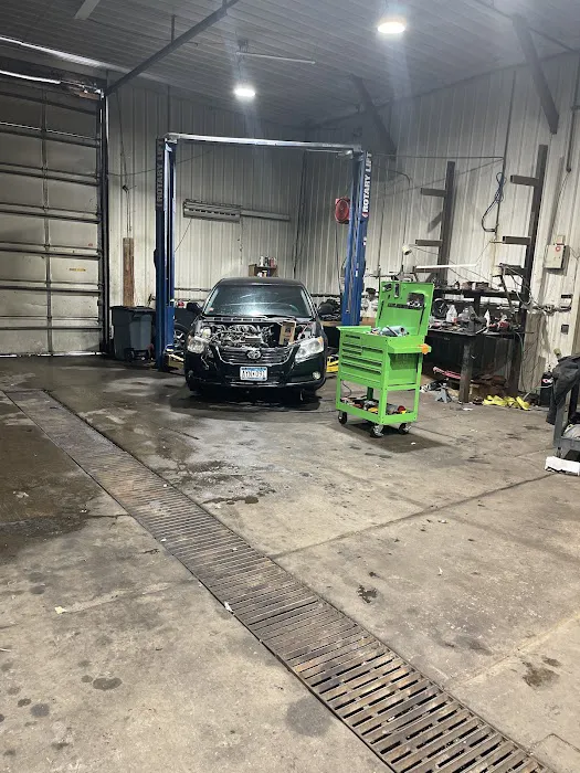 Brother's Auto Repair & Body 4