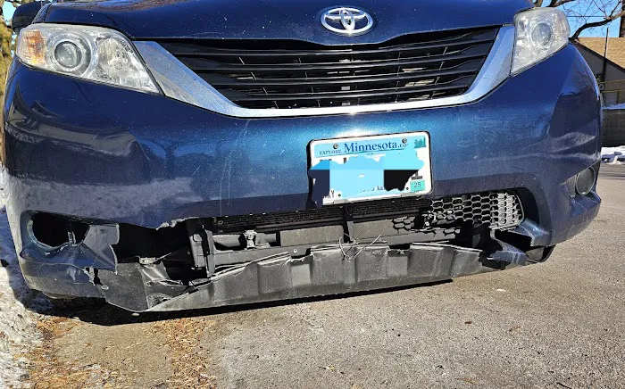 Moua Auto Repair 0