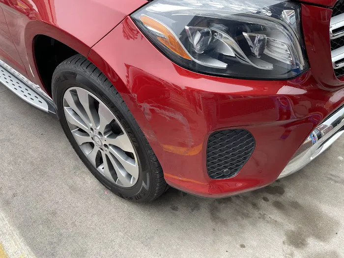 Raymond Auto Body 3
