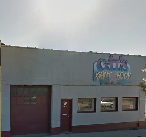 Gil's Paint and Auto Body 8