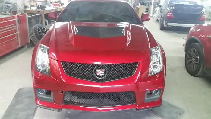 Gil's Paint and Auto Body 5
