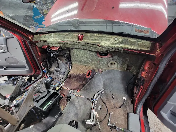Twin Cities Auto Garage 3