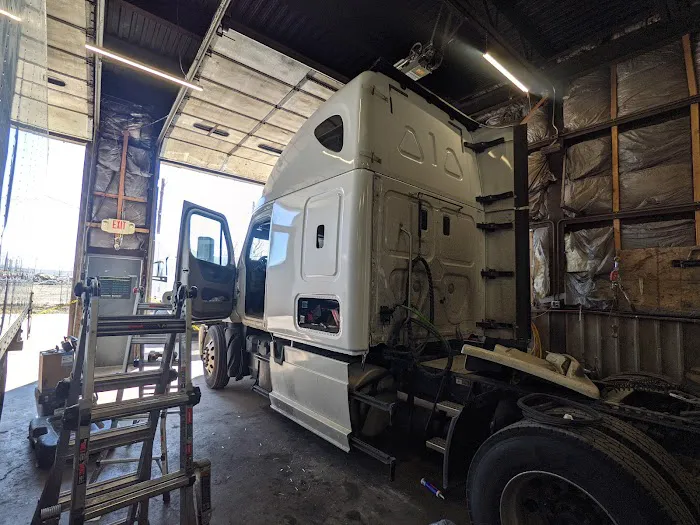 K.O.T Truck Repair LLC 4
