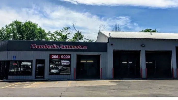 Chamberlin Automotive 8
