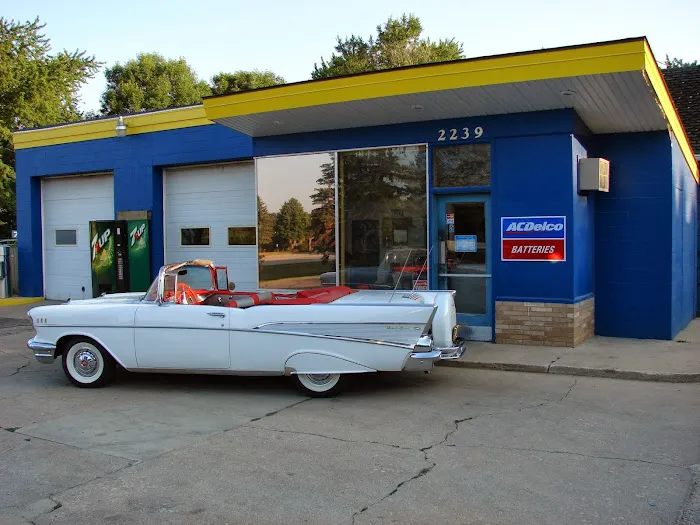 Frahm's Service Center 7