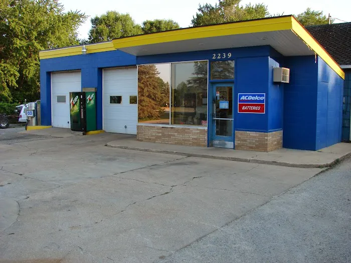 Frahm's Service Center 8