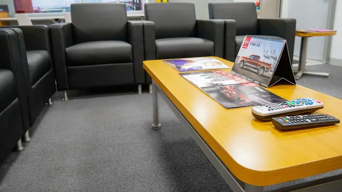 Service Department at Nissan of Rochester 1