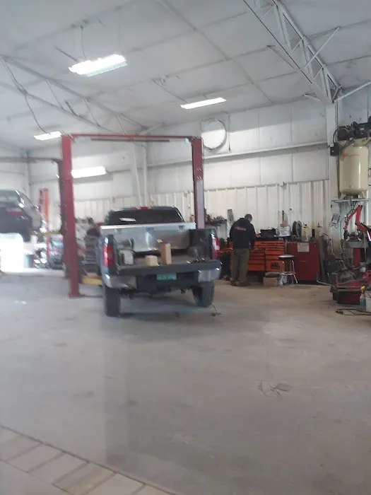 Jason Leo’s Automotive 8