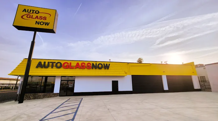 Auto Glass Now 5