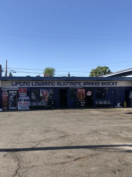 Pacific Tire & Wheels 5
